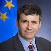 Dr. Laurent BOCHEREAU